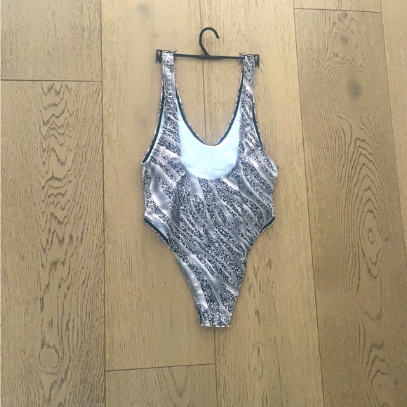 Size small shiny sexy high rise swimwear - new - Picture 5 of 5